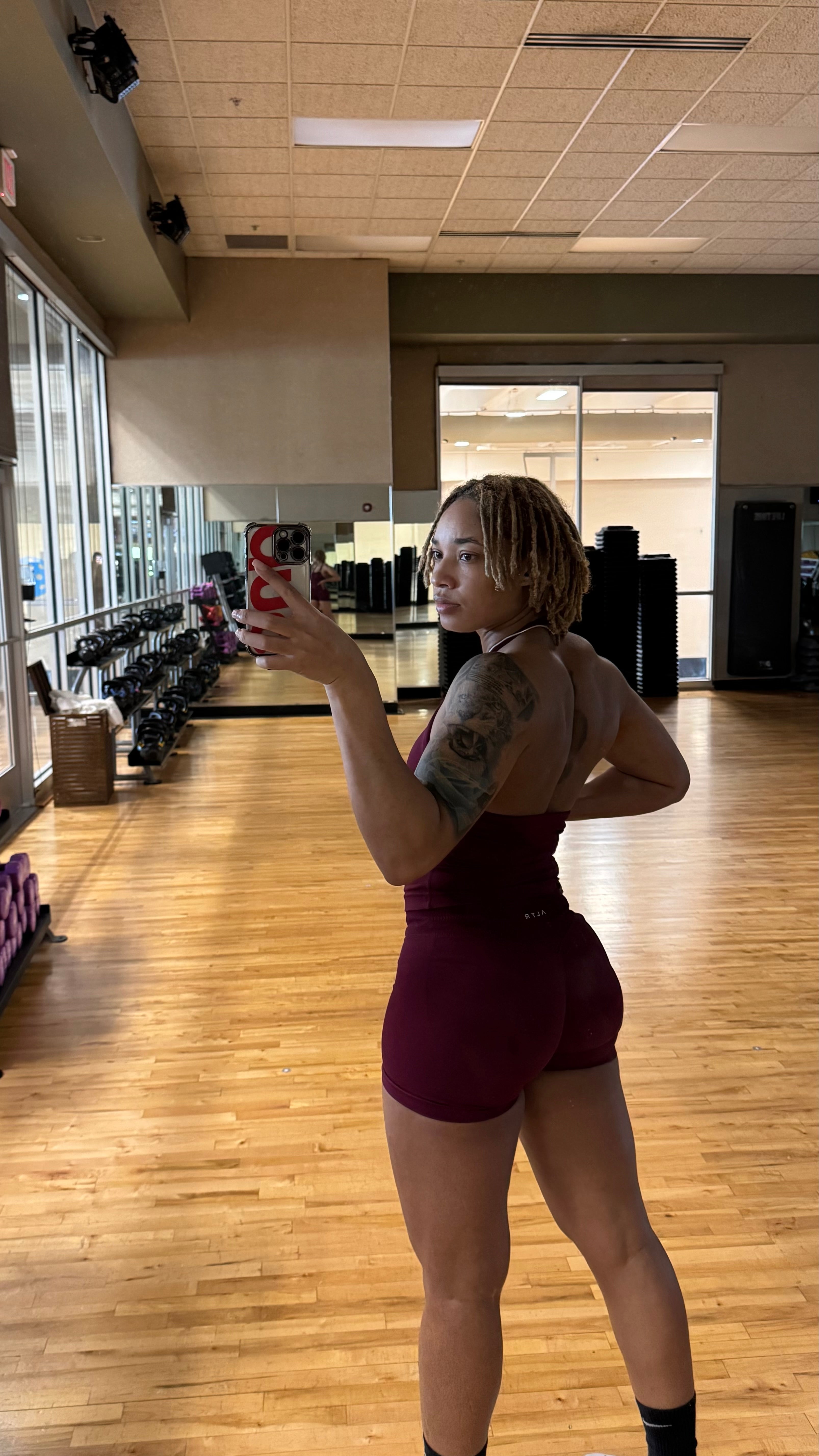 BURGUNDY HALTER TOP SET